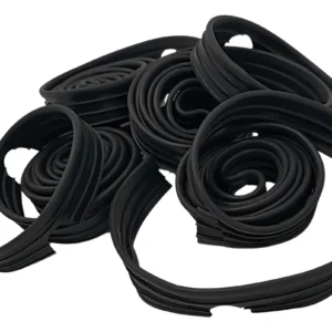 JUEGO DE 4 VIVOS SALPICADERA NEGROS PARA VW SEDAN VOCHO