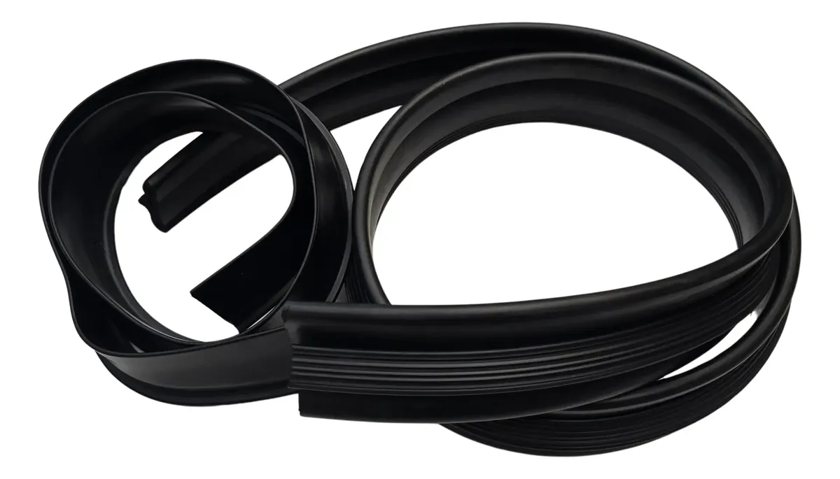 KIT DE HULES DE COMPARTIMIENTO DE MOTOR (COTORNO)