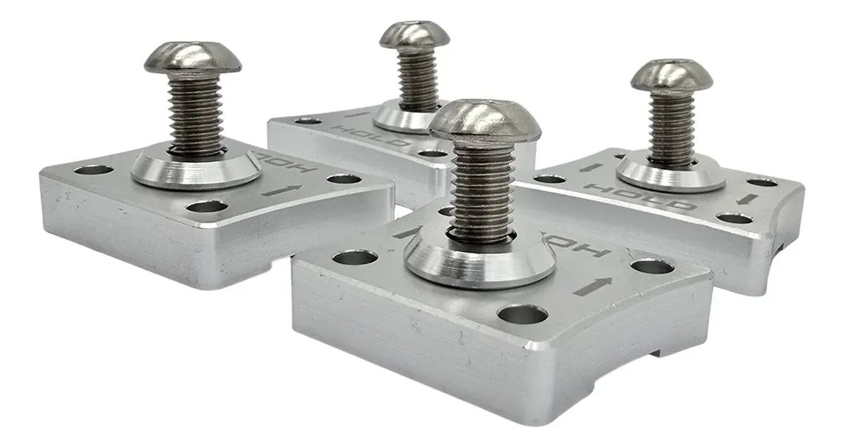 KIT DE 4 GRAPAS BILLET ALUMINIO PARA TANQUE DE GASOLINA DE VW SEDAN VOCHO