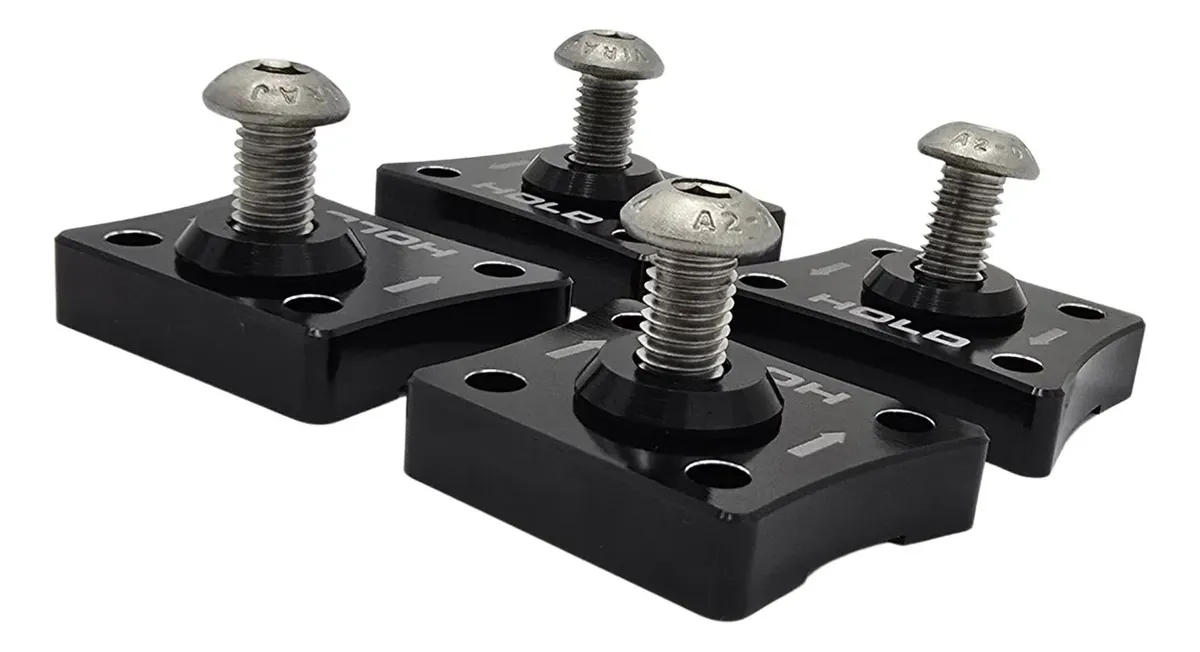 KIT DE 4 GRAPAS BILLET NEGRAS PARA TANQUE DE GASOLINA DE VW SEDAN VOCHO - Image 2