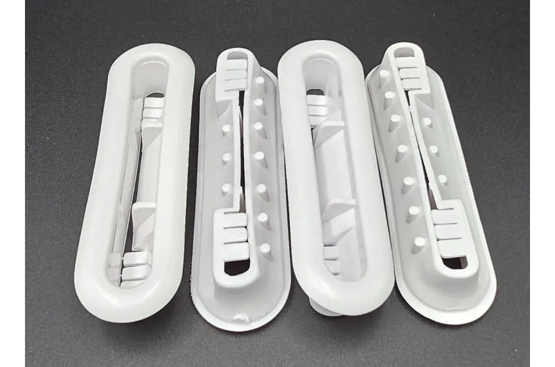 KIT DE 4 GOMAS BLANCAS DE BRACK PARA DEFENSA DE VW SEDAN VOCHO - Image 3