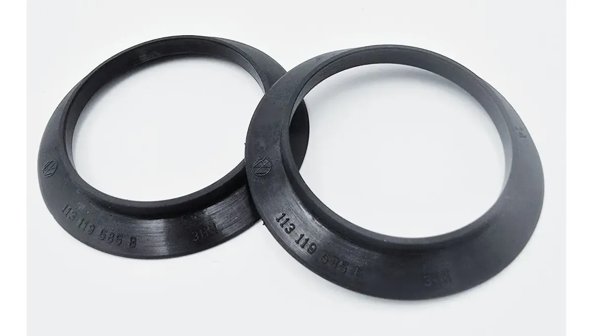 PAR DE GOMAS PARA COPLE DE CALEFACCIÓN DE VW SEDAN VOCHO - Image 3
