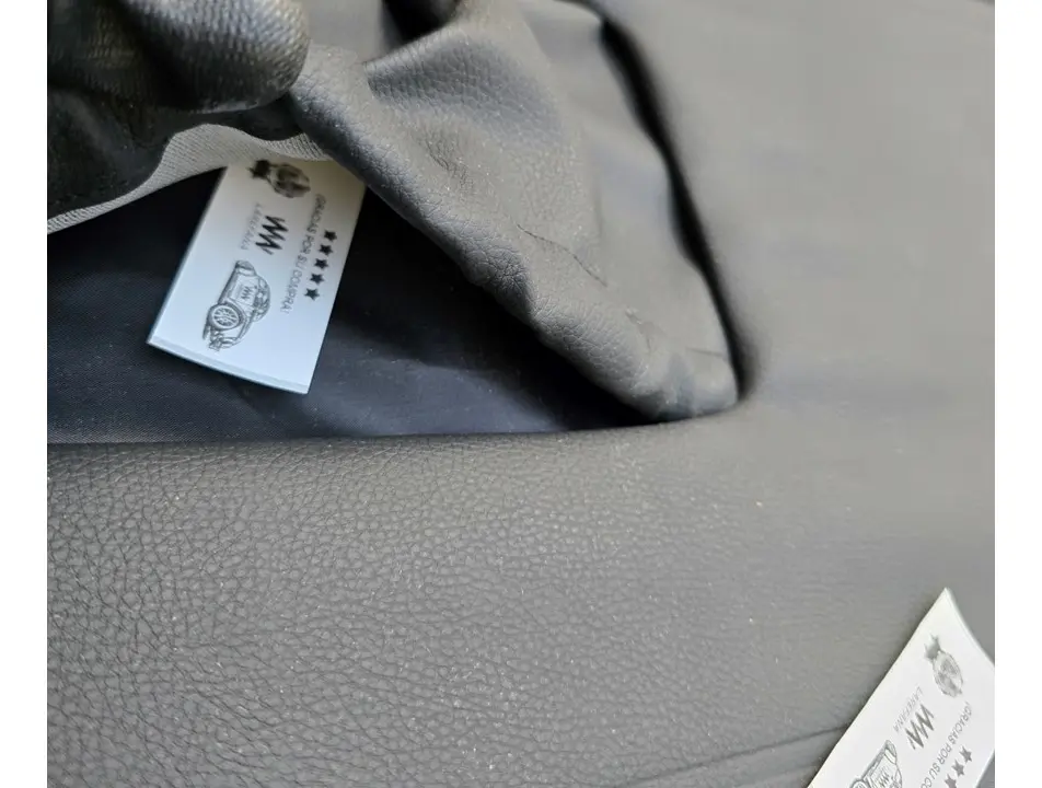 KIT DE TAPAS DE PUERTA NEGRAS CON BOLSA TIPO ORIGINAL PARA VW SEDAN VOCHO - Image 5