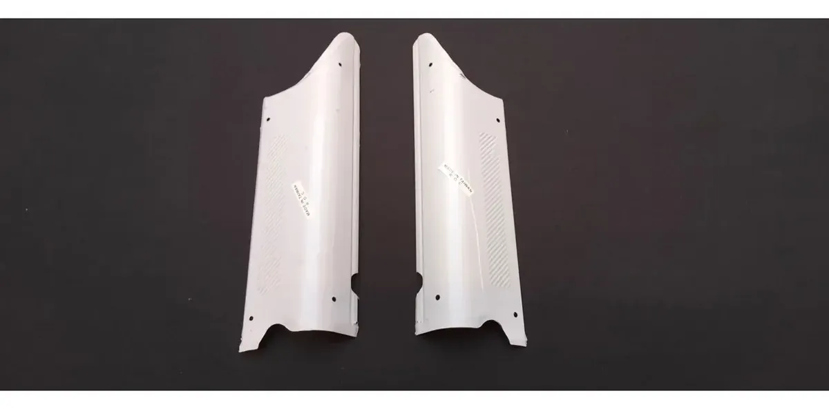 PAR DE PROTECTORES DE POSTE PARA VW SEDAN VOCHO - Image 3